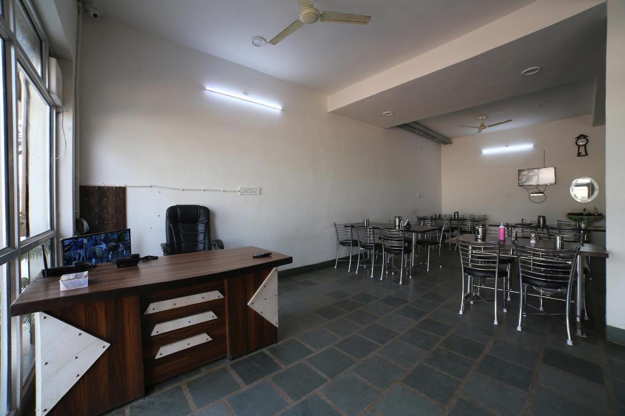 Oyo 37077 Hotel Rawat Ajmer Extérieur photo